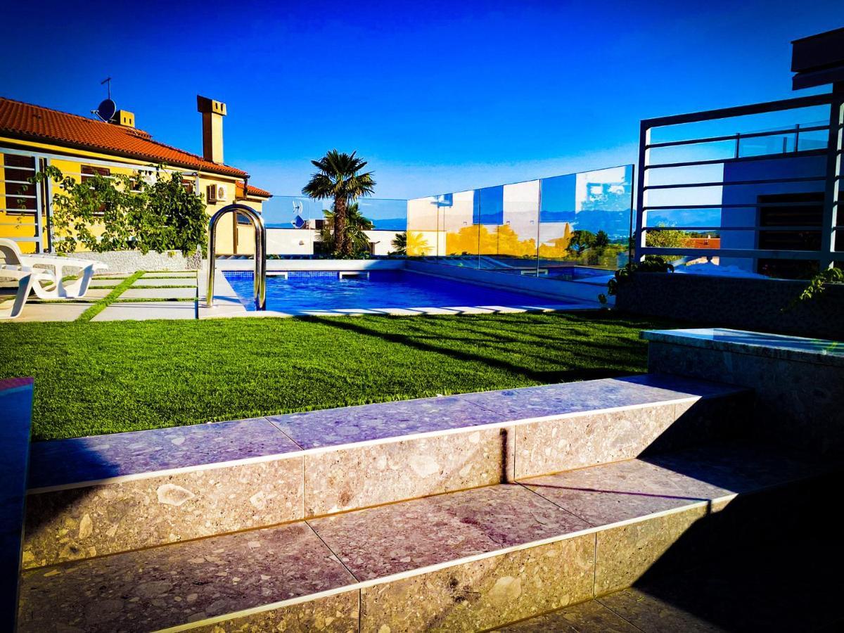 Villa Mirno More Apartments Malinska Extérieur photo