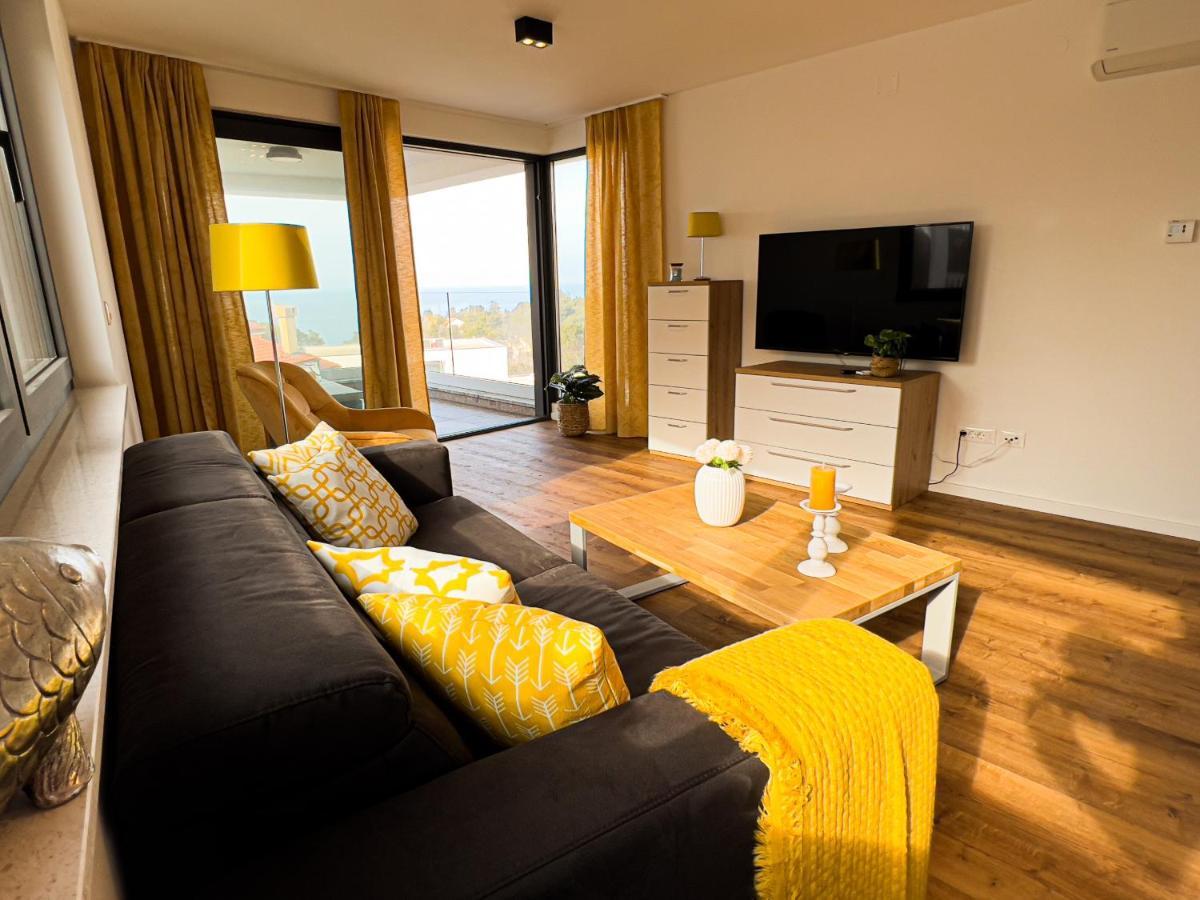 Villa Mirno More Apartments Malinska Extérieur photo